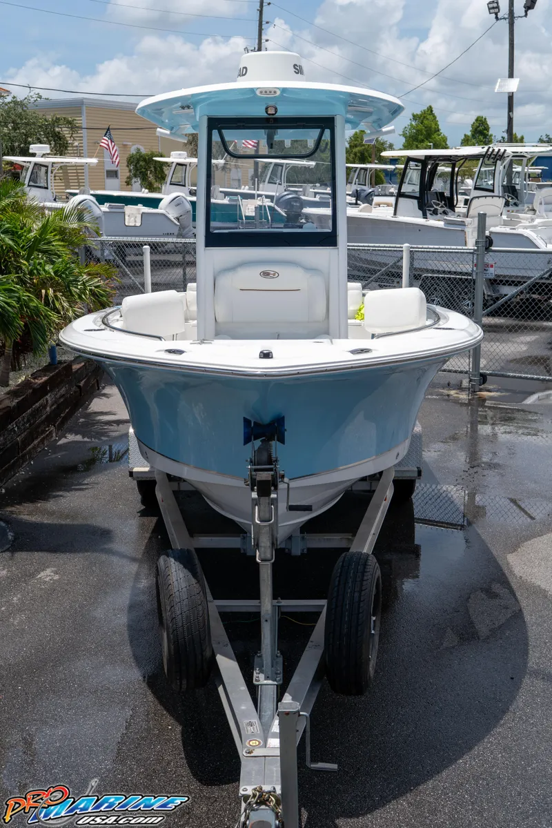 Slide: The Image of Sea Hunt Ultra 235 SE 2018 - 7