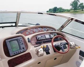 Slide: The Image of Manufacturer Provided Image: 380 - helm - 14