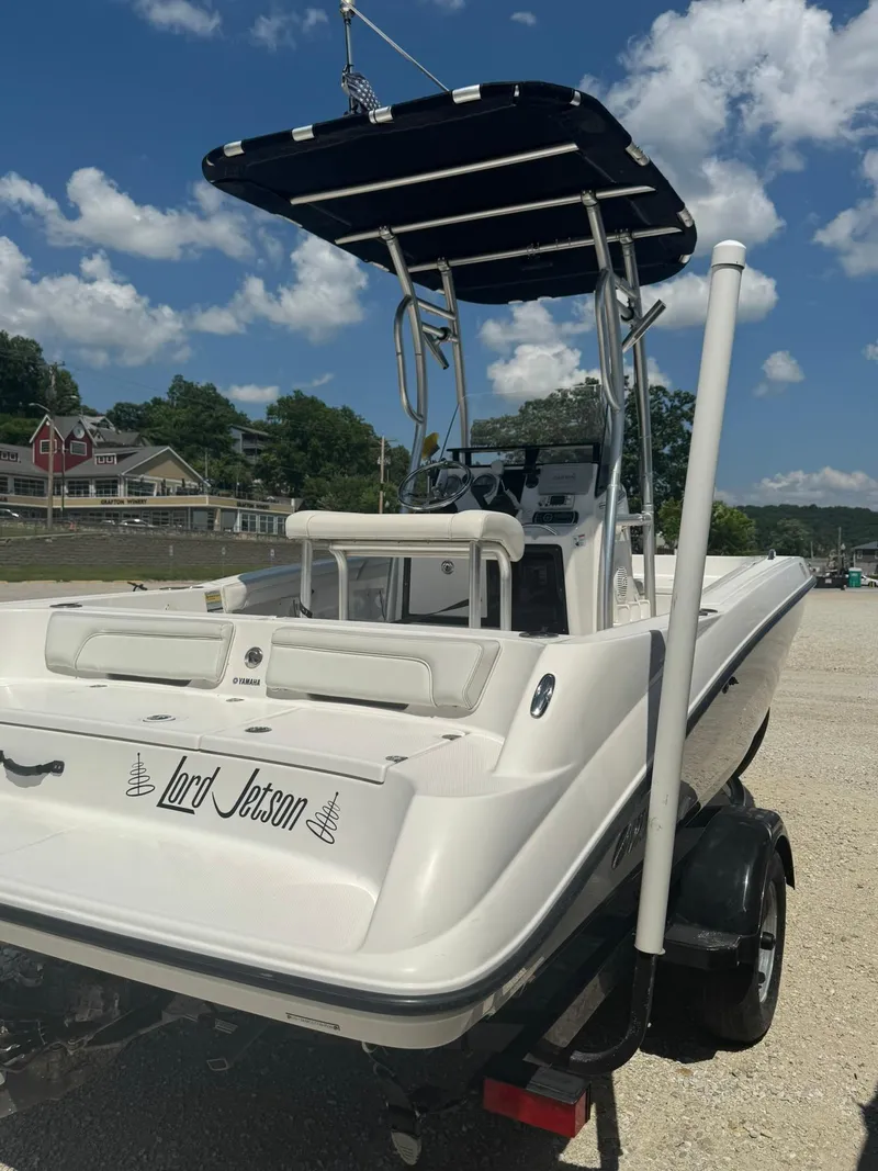 Slide: The Image of Yamaha FSH 190 2016 - 4