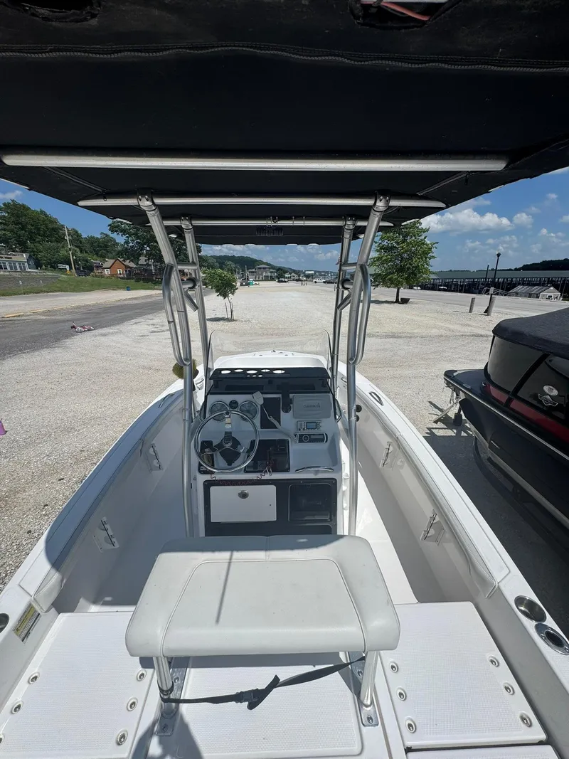 Slide: The Image of Yamaha FSH 190 2016 - 7