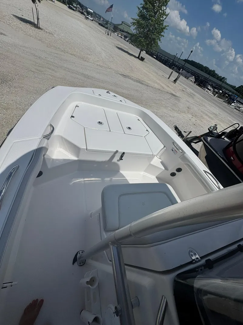 Slide: The Image of Yamaha FSH 190 2016 - 9