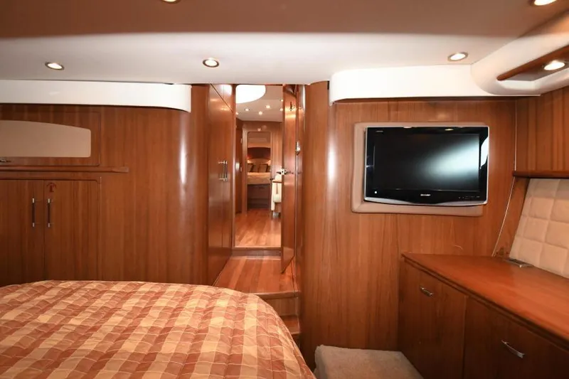 Slide: The Image of Guest Stateroom - 17