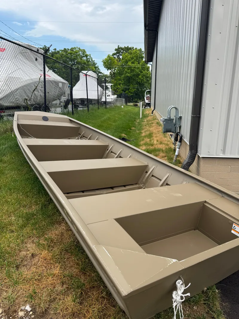 The Image of 2025 G3 1852 WSOF boat beside a building, showcasing its spacious interior design. - 0