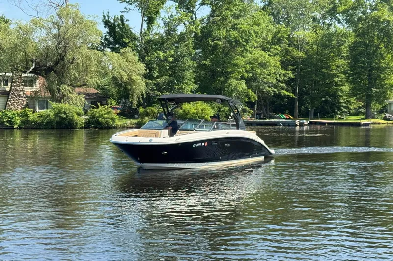 Slide: The Image of Sea Ray SDX 270 2018 - 6