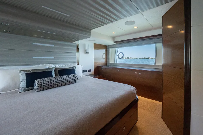 Slide: The Image of Master Stateroom - 20