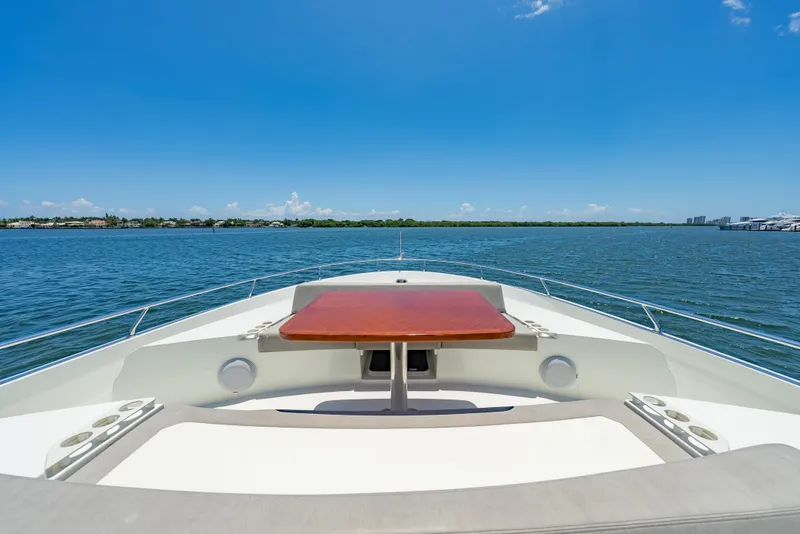 Slide: The Image of Bow Seating - 3