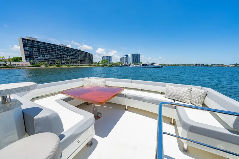 Slide: The Image of Flybridge Aft Seating - 37