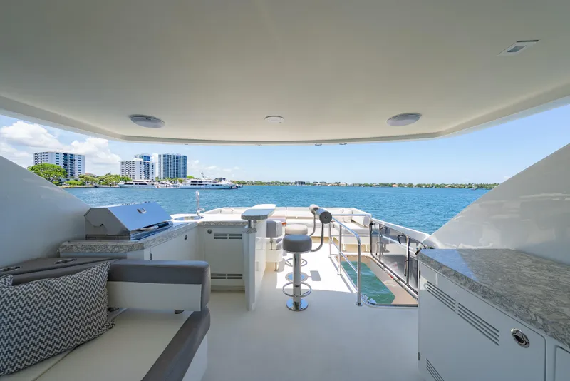 Slide: The Image of Flybridge - 39