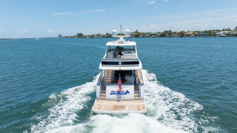 Slide: The Image of Aft View Underway - 46