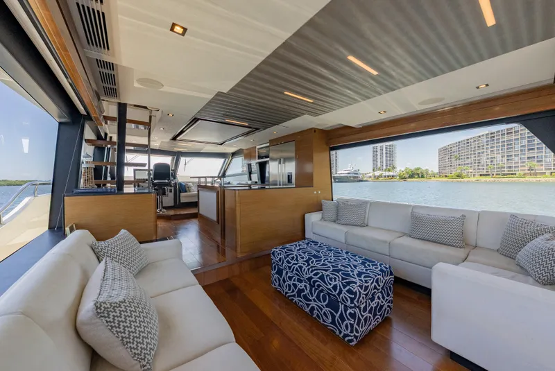 Slide: The Image of Main Salon - 7