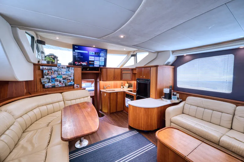 Slide: The Image of Shower area in 2003 Silverton 43 Motor Yacht. - 48