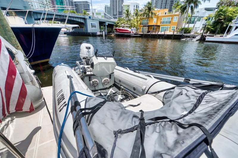 Slide: The Image of Silverton 43 Motor Yacht 2003 - 58