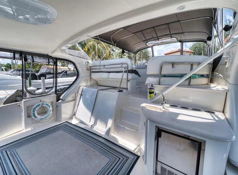 Slide: The Image of Silverton 43 Motor Yacht 2003 - 62