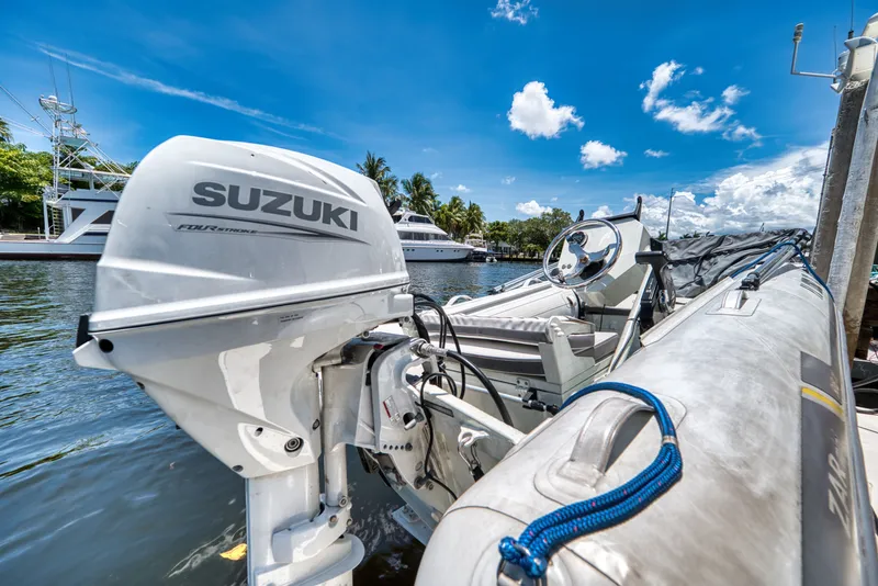 Slide: The Image of Silverton 43 Motor Yacht 2003 - 67