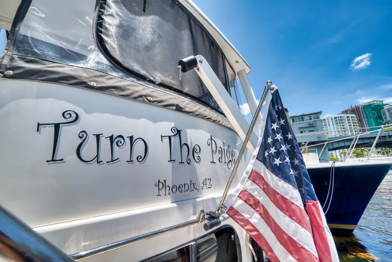 Slide: The Image of Silverton 43 Motor Yacht 2003 - 70