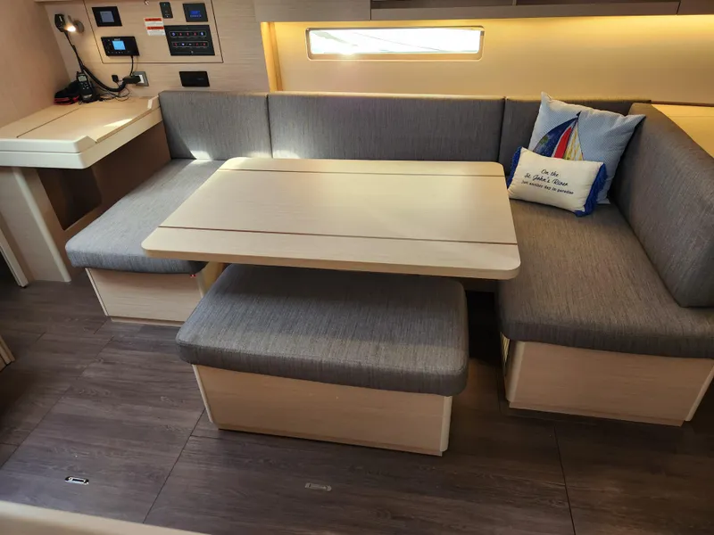 Slide: The Image of Beneteau Oceanis 40.1 2022 - 71