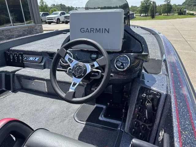 Slide: The Image of Phoenix Bass Boat 920 Elite X 2026 - 5