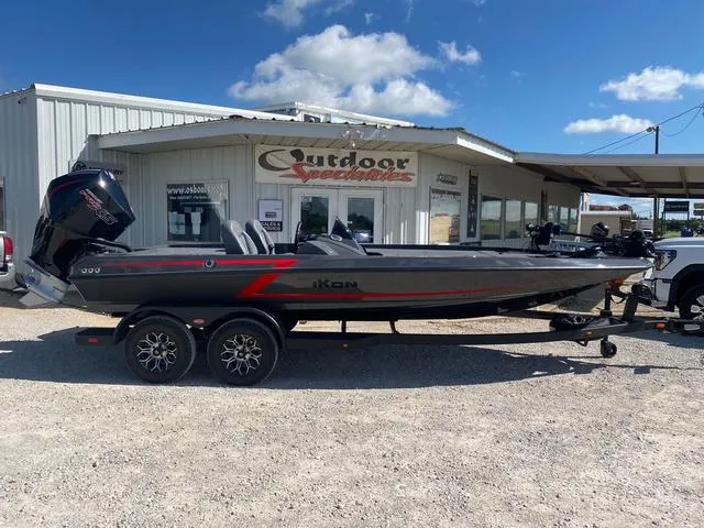 The Image of Ikon VLX21 2026 - 1