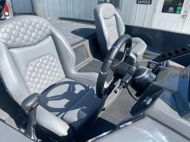 Slide: The Image of Ikon VLX21 2026 - 5