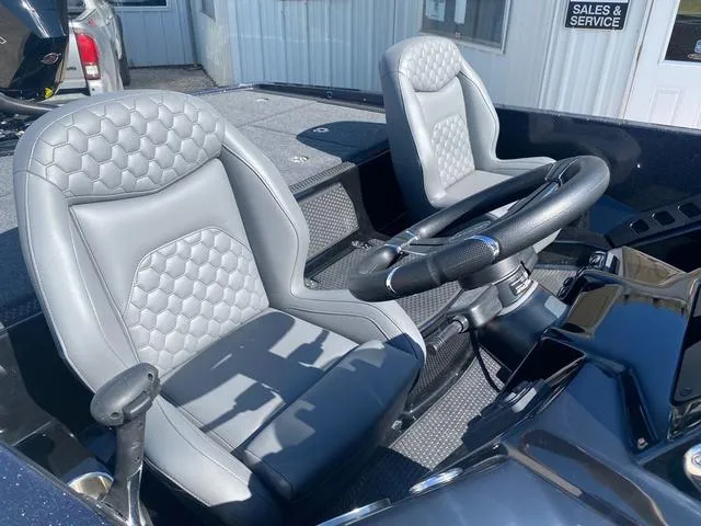 Slide: The Image of Ikon VLX 20 2026 - 6