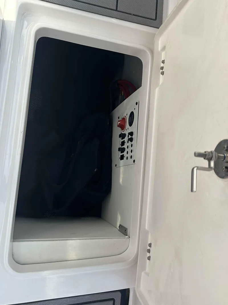 Slide: The Image of Chaparral 247 SSX 2022 - 9