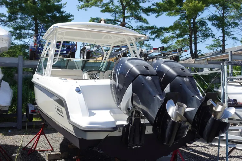 Slide: The Image of Boston Whaler 270 Vantage 2013 - 6