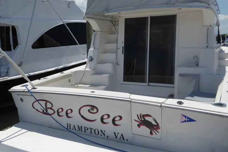 The Image of 2000 Silverton 42C Cummins yacht named "Bee Cee" docked in Hampton, Virginia. - 0