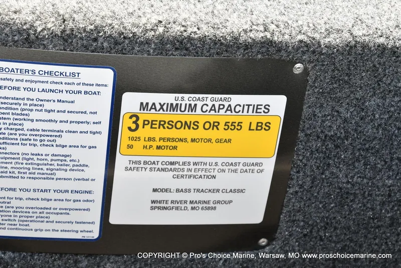 Slide: The Image of Tracker Bass Tracker Classic XL 2026 - 41