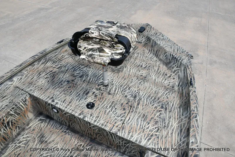 Slide: The Image of Tracker Grizzly 1654 T Sportsman 2026 - 32