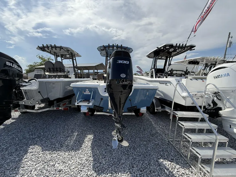 Slide: The Image of Sea Pro 250 Bay WITH ZIP WAKE TABS 2026 - 3