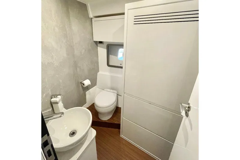 Slide: The Image of Manufacturer Provided Image - 34