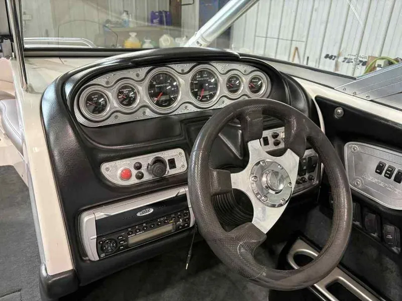 Slide: The Image of MasterCraft X10 2005 - 7