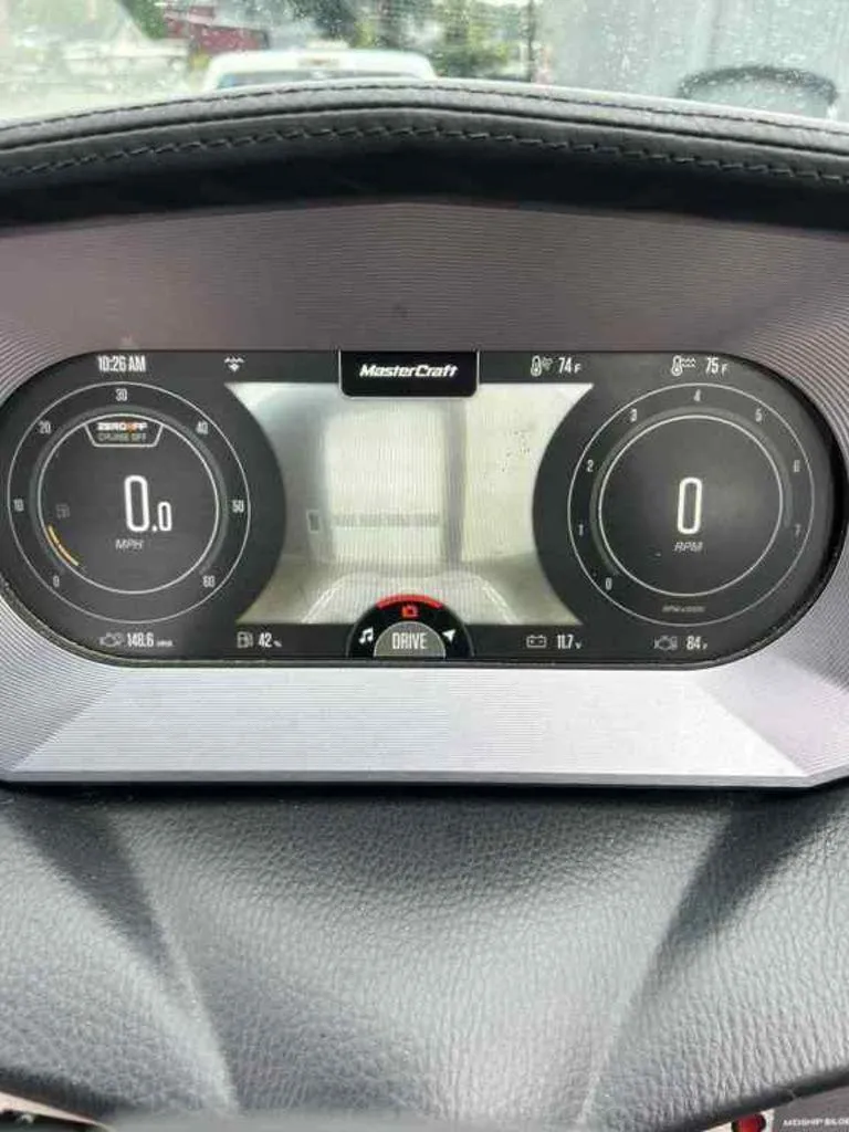 Slide: The Image of MasterCraft X26 2022 - 3