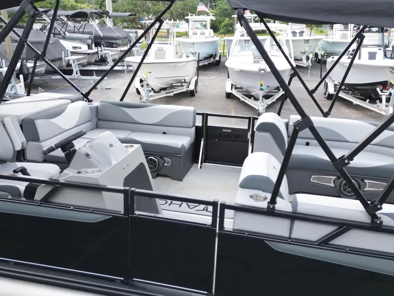 Slide: The Image of Tahoe SPT85 RF23T 2025 - 17