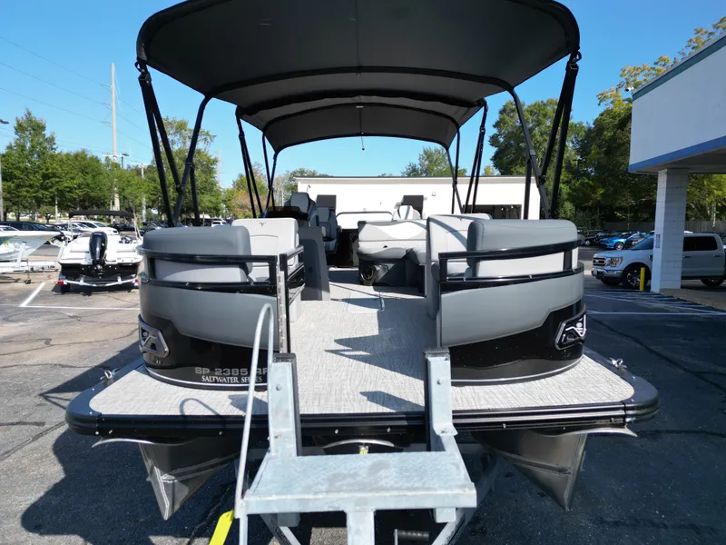 Slide: The Image of Tahoe SPT85 RF23T 2025 - 25