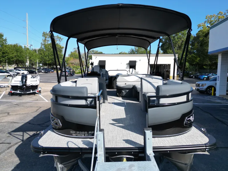 Slide: The Image of Tahoe SPT85 RF23T 2025 - 26