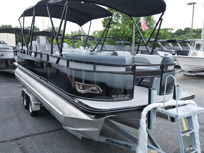 Slide: The Image of Tahoe SPT85 RF23T 2025 - 6