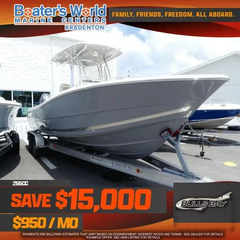 The Image of Bulls Bay 255 Center Console 2025 - 1