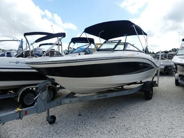 Slide: The Image of Sea Ray SPX 190 Outboard 2017 - 6