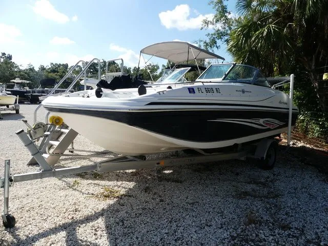 Slide: The Image of Hurricane SunDeck 187 OB 2011 - 5