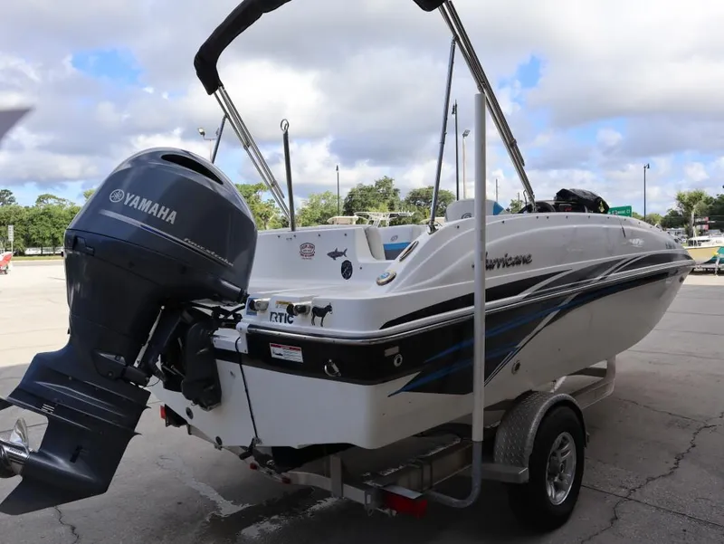 Slide: The Image of Hurricane SUNDECK SPORT SS 188 OB 2019 - 3