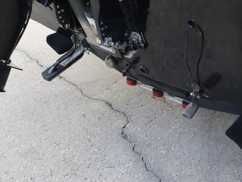 Slide: The Image of Lowe Stinger 175 2015 - 5