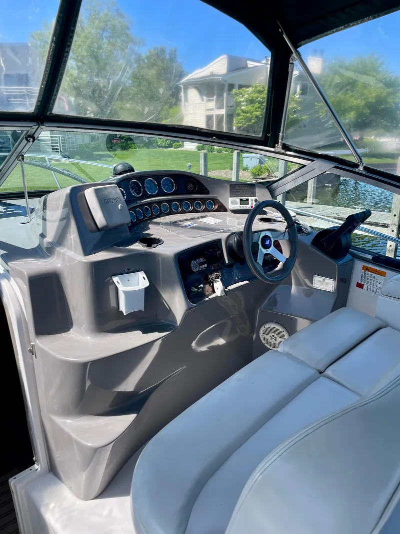 Slide: The Image of Four Winns 328 Vista 2001 - 5