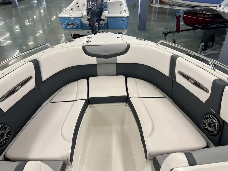 Slide: The Image of Chaparral 257 SSX 2020 - 15