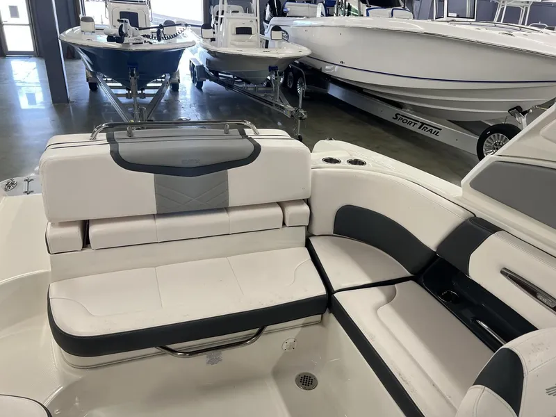 Slide: The Image of Chaparral 257 SSX 2020 - 9