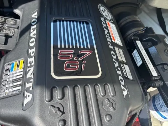 Slide: The Image of Volvo Penta 5.7 Gi engine in a 2006 Cobalt 220 boat. - 6