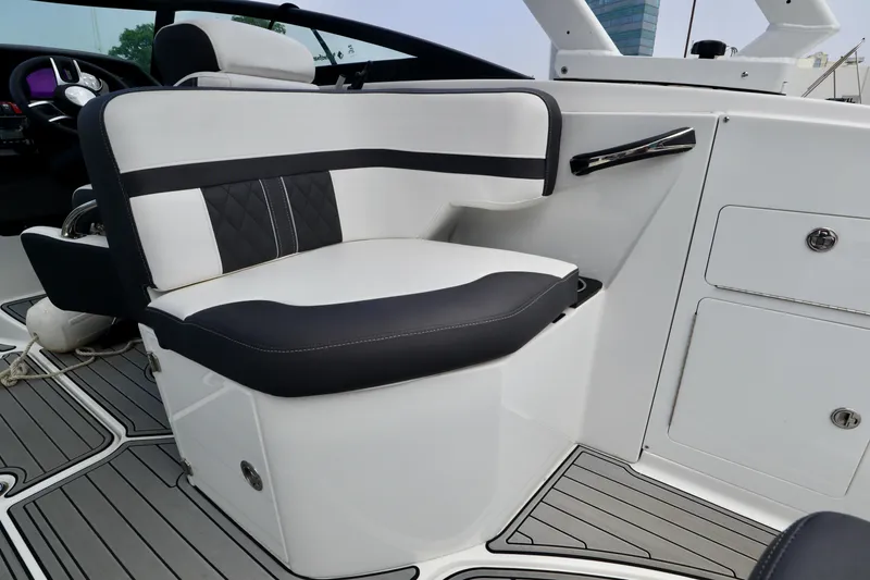 Slide: The Image of Monterey M6 2023 - 37