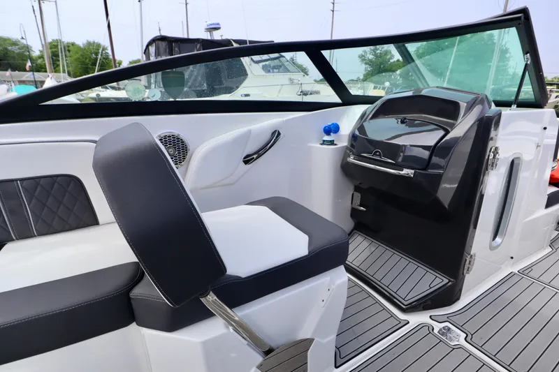 Slide: The Image of Monterey M6 2023 - 39