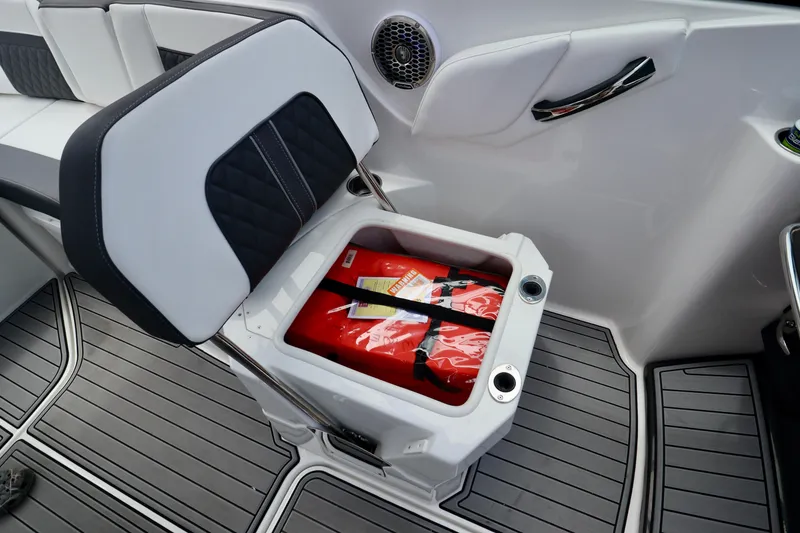 Slide: The Image of Monterey M6 2023 - 44