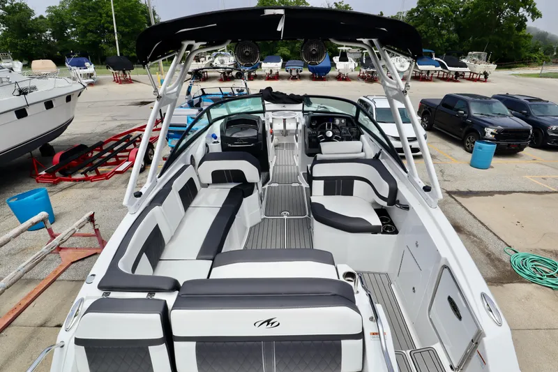 Slide: The Image of Monterey M6 2023 - 50